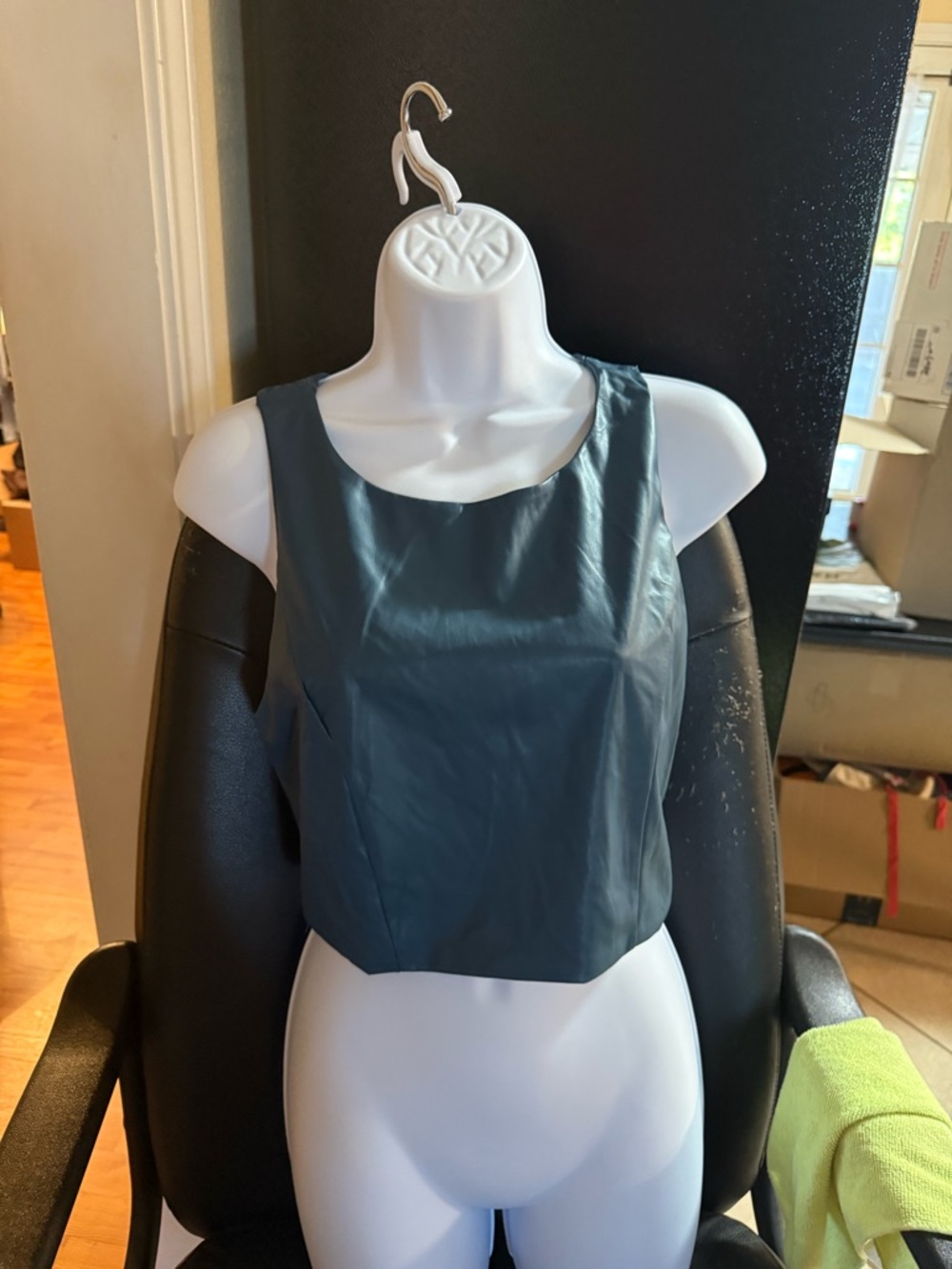 Sleeveless Faux-Leather Crop Top in Dark Teal